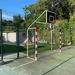 Con Vistas Al Mar, Piscina, Pista Futbol...ideal Familias Con Ninos
