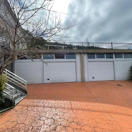 Casa de Férias Con Vistas Al Mar, Piscina, Pista Futbol...ideal Familias Con Ninos *