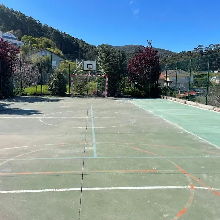 Con Vistas Al Mar, Piscina, Pista Futbol...ideal Familias Con Ninos Baredo